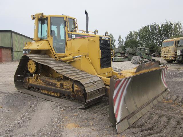 Caterpillar Bulldozer D6N LGP - Govsales of mod surplus ex army trucks, ex army land rovers and other military vehicles for sale