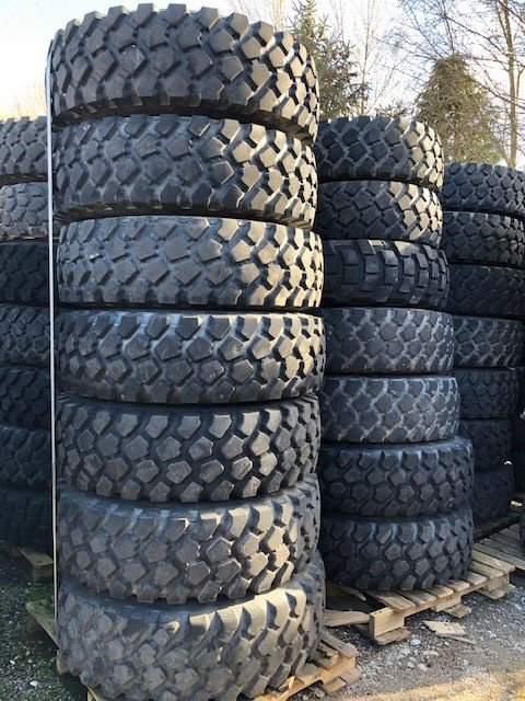 Michelin 14.00R20 XZL tyres on rims - Govsales of mod surplus ex army trucks, ex army land rovers and other military vehicles for sale