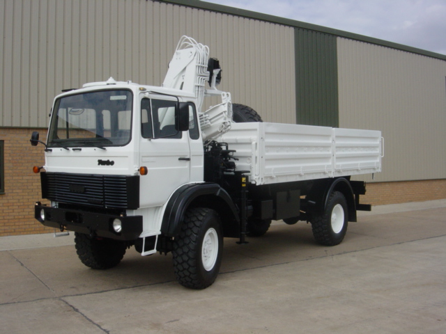 Iveco 110-16 4x4 crane truck