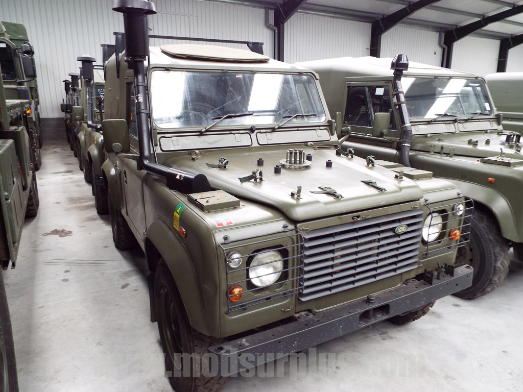 Land Rover Defender 90 RHD Wolf Winterized Hard Top (Remus) - Govsales of mod surplus ex army trucks, ex army land rovers and other military vehicles for sale