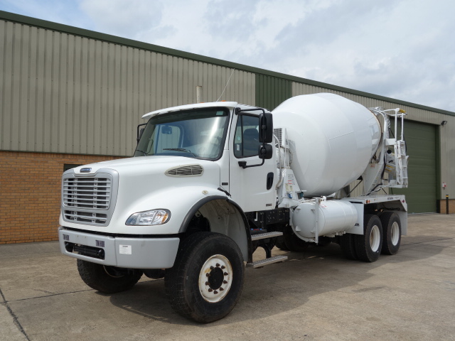 Freightliner 6x6 concrete mixer truck - Govsales of mod surplus ex army trucks, ex army land rovers and other military vehicles for sale