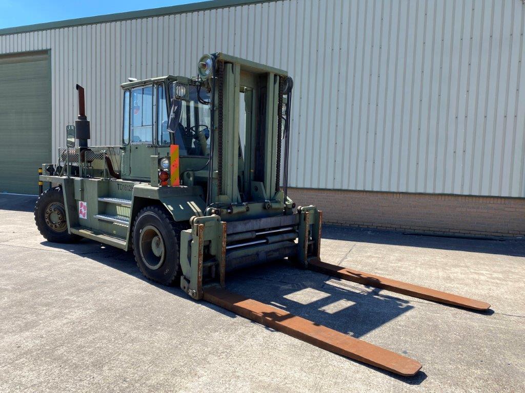 Valmet 1612HS 4x4 16 Ton Forklift - Govsales of mod surplus ex army trucks, ex army land rovers and other military vehicles for sale